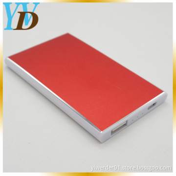Shenzhen Manufacturer Wholesale Portable Ultra-Thin Aluminum Rechargeable Batteries Power Bank (YWD-PY10)